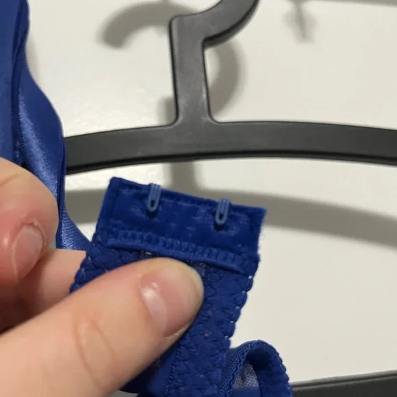 Bustier - Picture 5 of 6